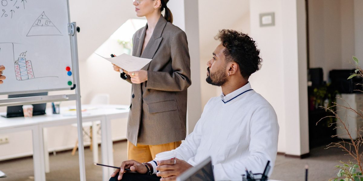 A founder clearly articulates their company's vision and solution to potential investors.